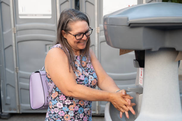 Best Portable restroom solutions  in Chadron, NE